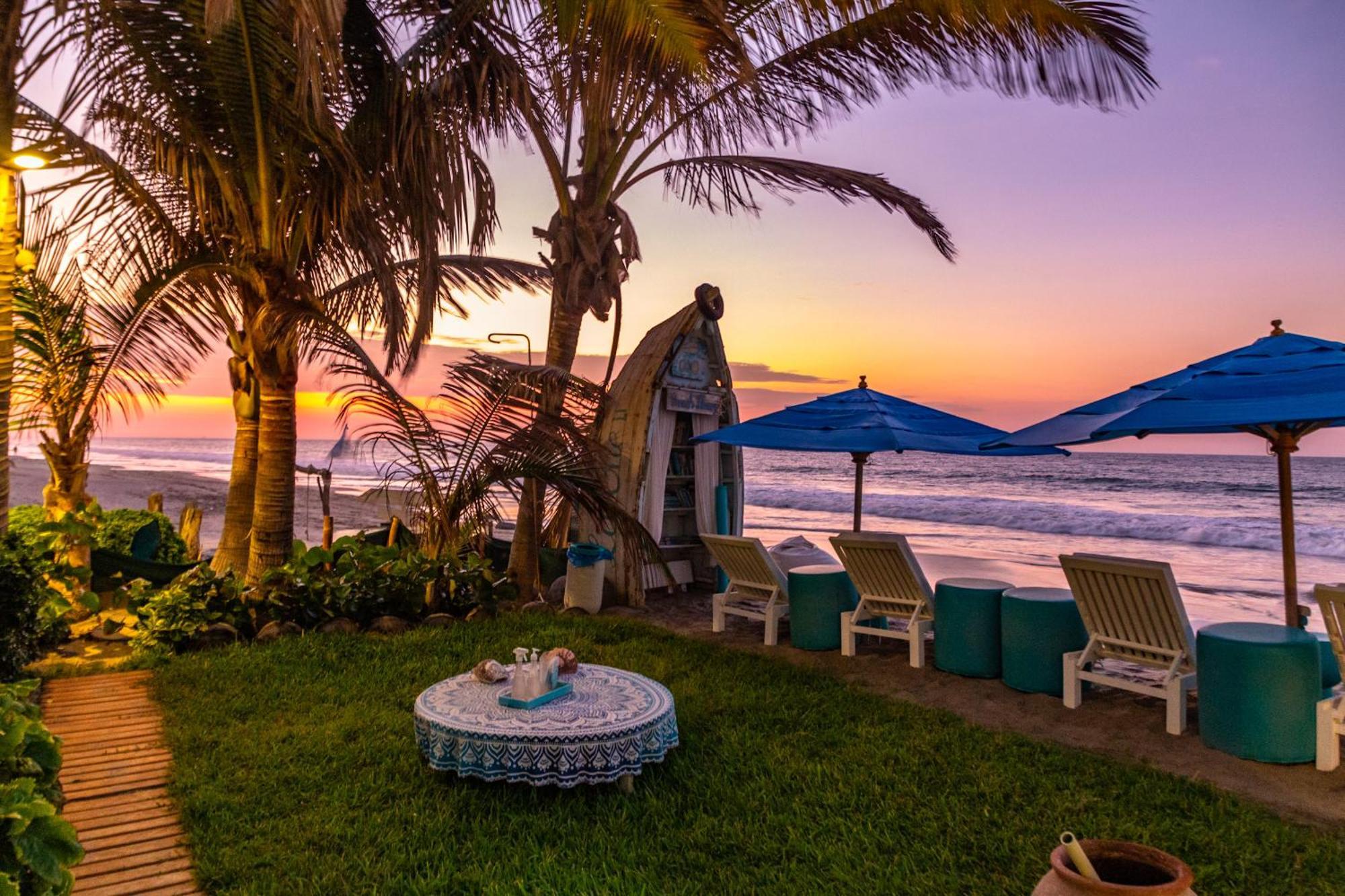 Dco Suites Lounge & Spa Mancora Ngoại thất bức ảnh